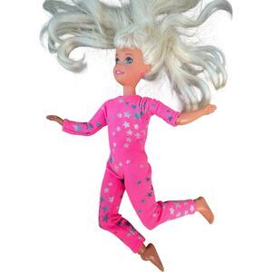 1995 Gymnast Stacie Doll Little Sister Barbie Fully Jointed 8" Blonde Pink Stacy